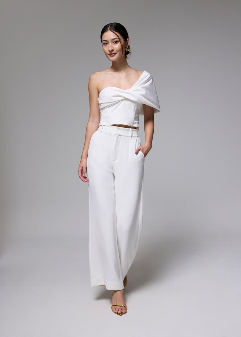 トップス herlipto asymmetric ribbon top White トップス herlipto asymmetric ribbon top White 新色】Asymmetric