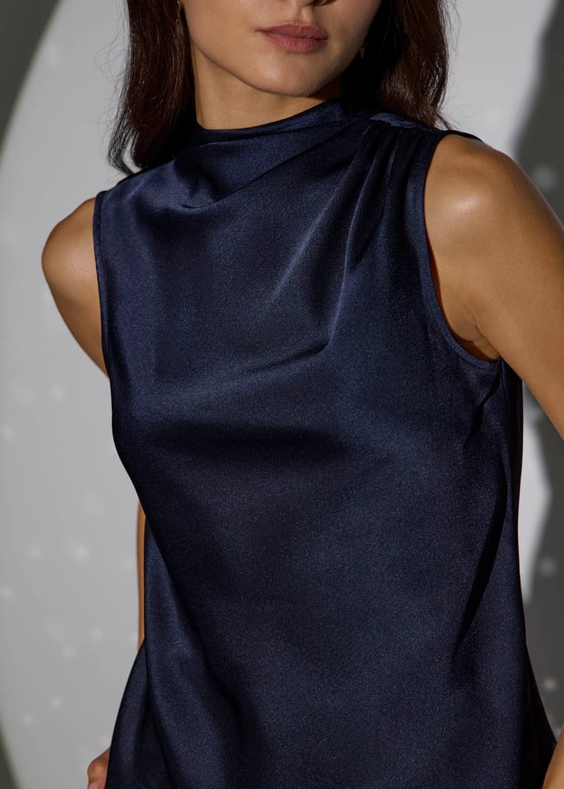 31c4121147-052_fqe7uqzxiau2lxwm