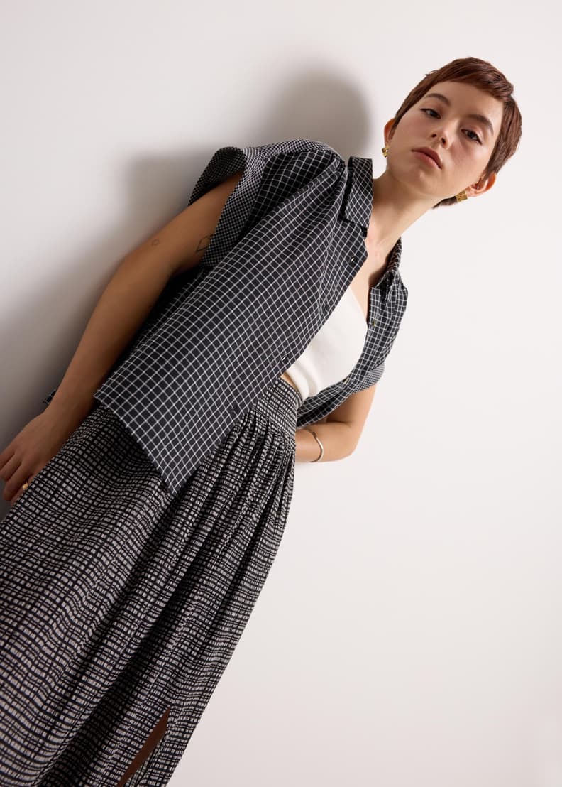 31c5100838-014-4_ax8yihzkkri5i66x