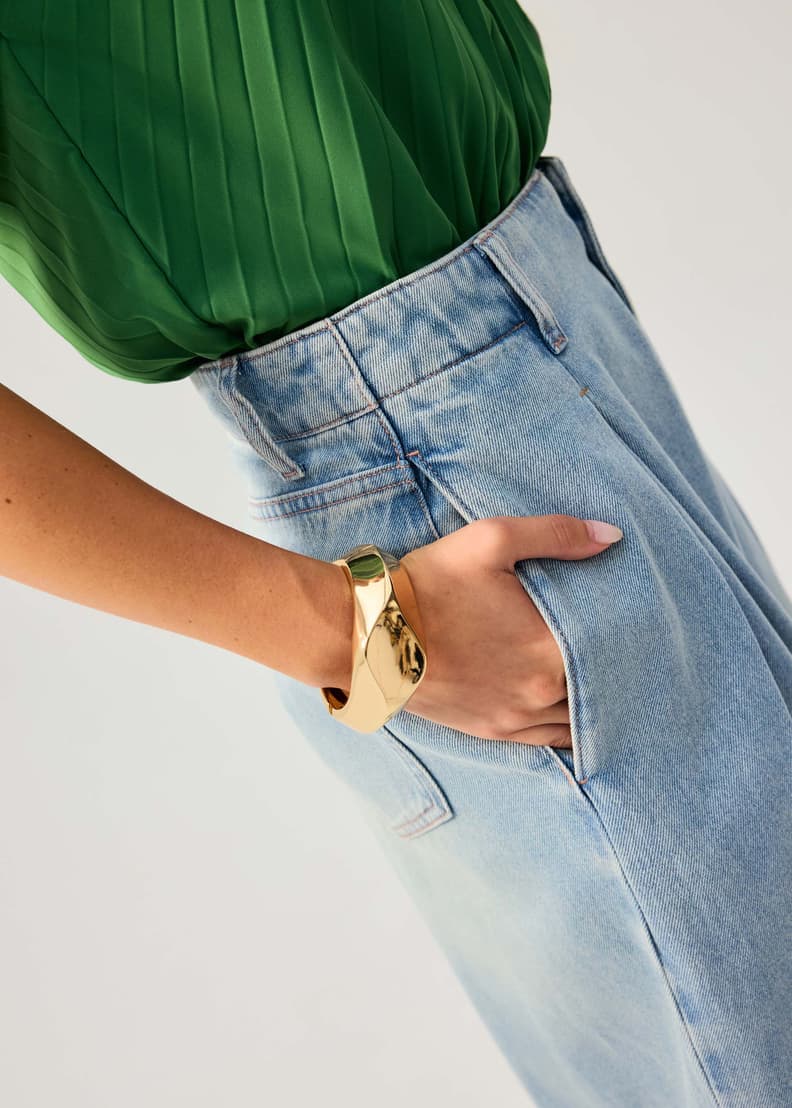 31g6011423-416-4_xqjzk6u67zwwaay1