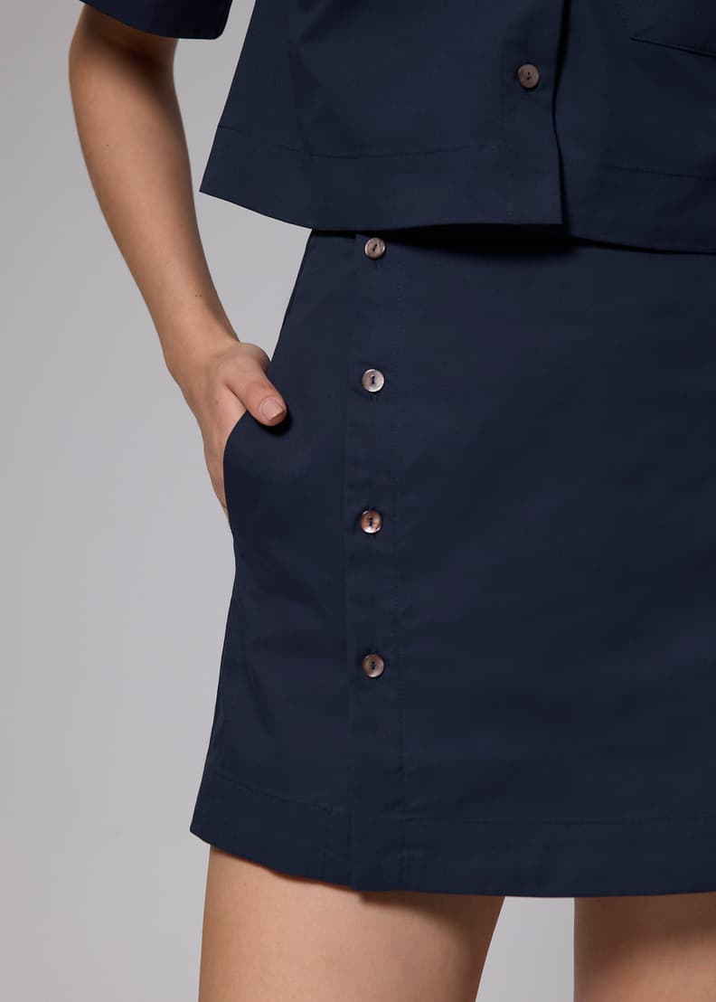 31h4121231-052-3_9nafr6w9j9cyy6ov