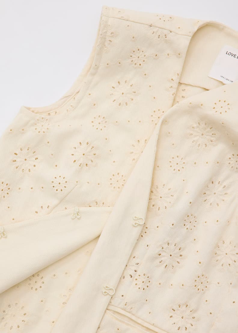 31n4070325-035-4_y3qx7wdtzbxpcr6t