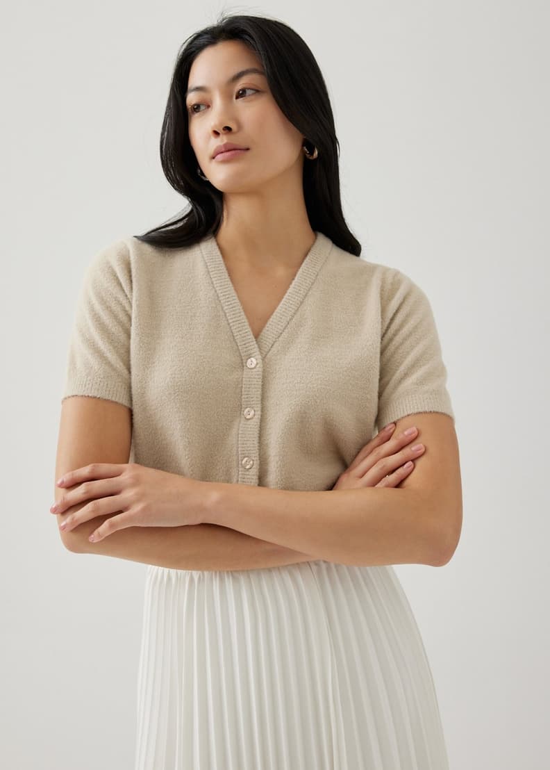 hy6243-042-2_tfbyngskxpz6vrxy