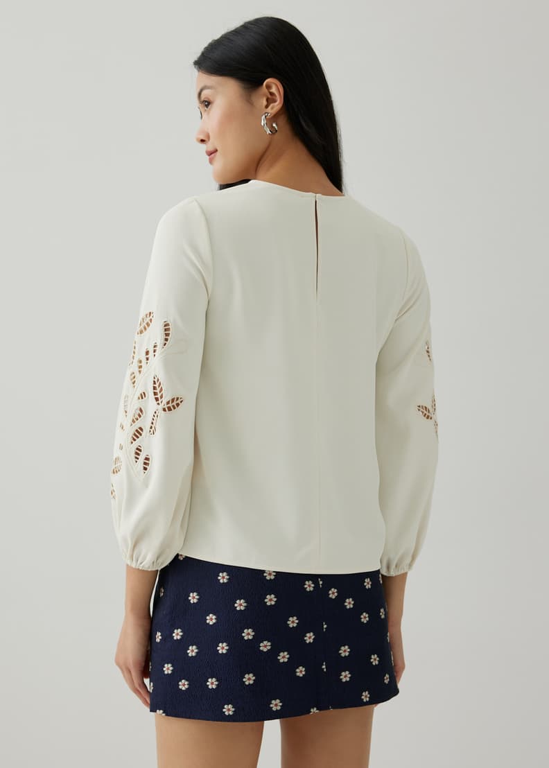 ln1300-035-4_3ph1yr7u03oa8mja