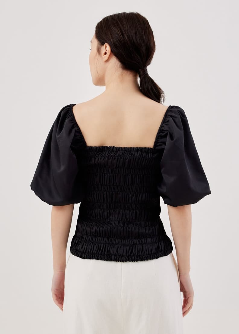 th1989-014-3_kd4wn1rz4j5vrohe