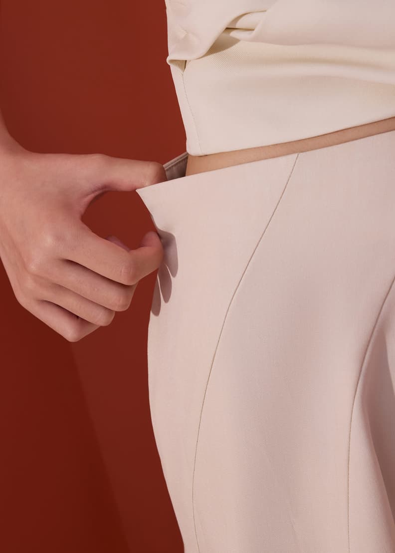 Hiraya Elastic Pleated Panelled Flare Midaxi Skirt | Love