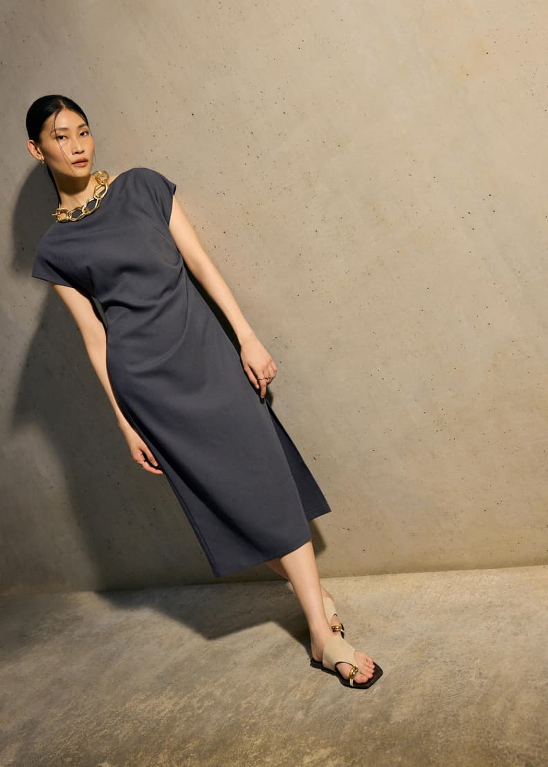 インポート　イタリア　トップス新品（1167） Hansa Boat Neck Column Drape Midaxi Dress | Love, Bonito HK