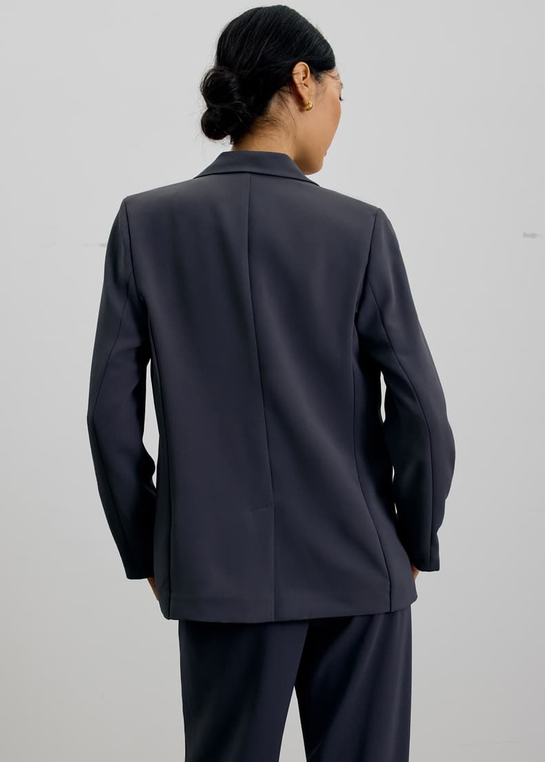 RuchedReady® Aika Lightweight Classic Shoulder Padded Blazer