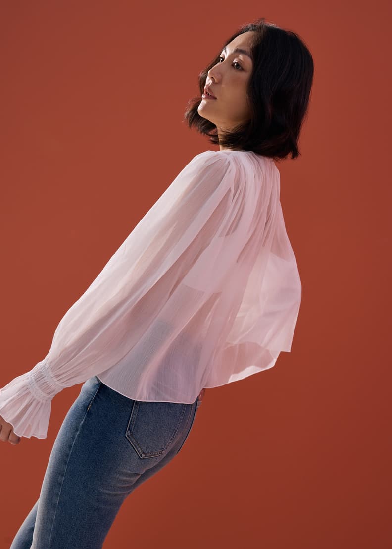ももたろう　eLLa doby dot jacquard blouse ももたろう eLLa doby dot jacquard blouse eLLa doby dot