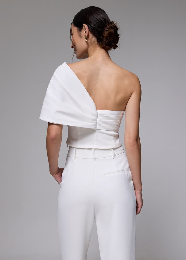 売れ筋商品|||アストール カットソー トップス レディース Women's Twist-Front Bubble-Hem Top Off White Petite Textured Twist Front Crop Top | boohoo