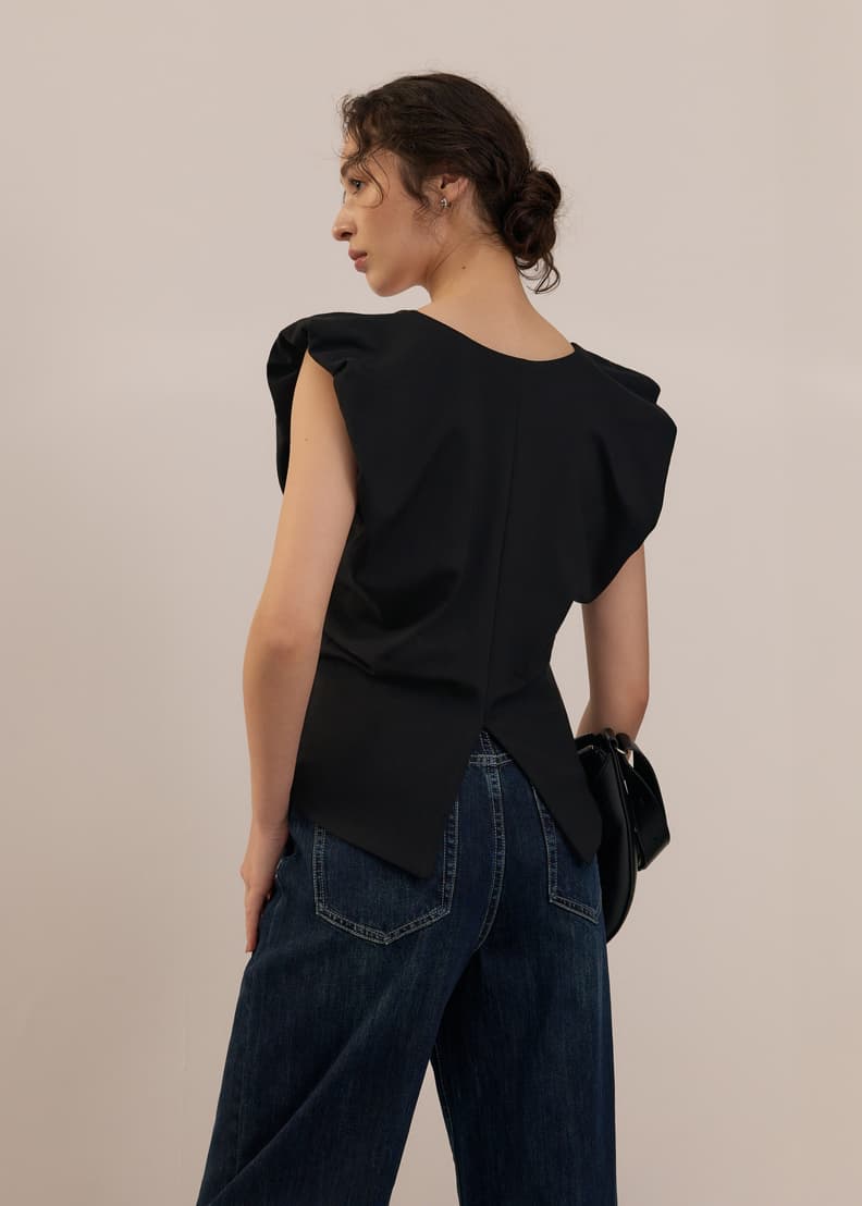日本未入荷【Love Bonito】Jersey Vネックトップ Relaxed Round Neck Boxy Tee | Love, Bonito ID