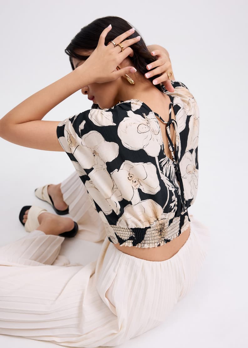 Elastic Kimono Sleeve Crop Top in Garden City Blooms | Love
