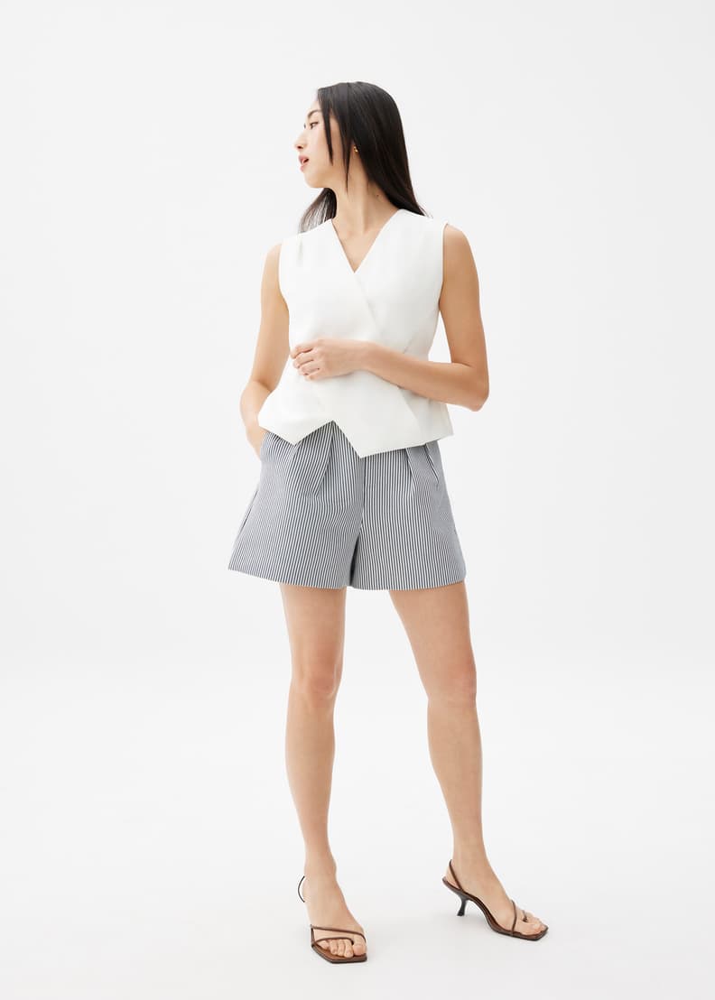 [DUCKDIVE] Soft Pleats Shorts ★大人気★ 153603__23518.1739390611.500.