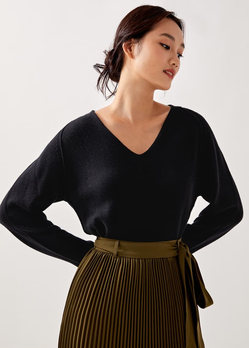 Laurie Relaxed V neck Jumper