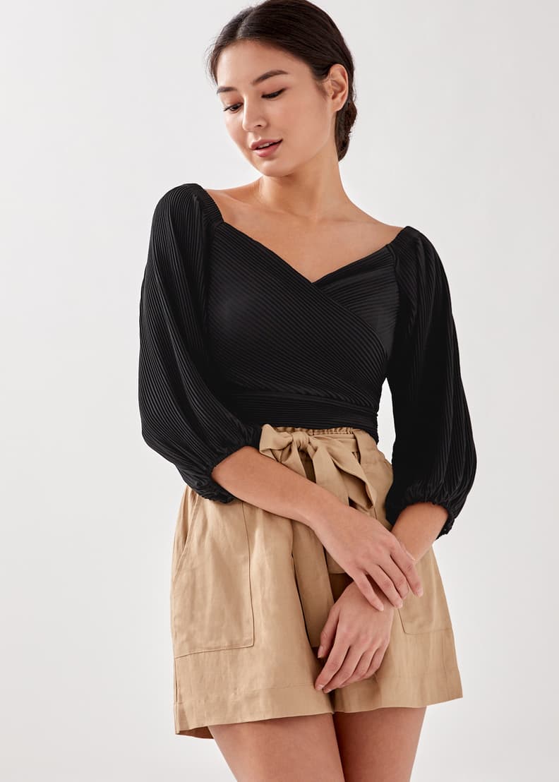 Pleated off hot sale the shoulder top