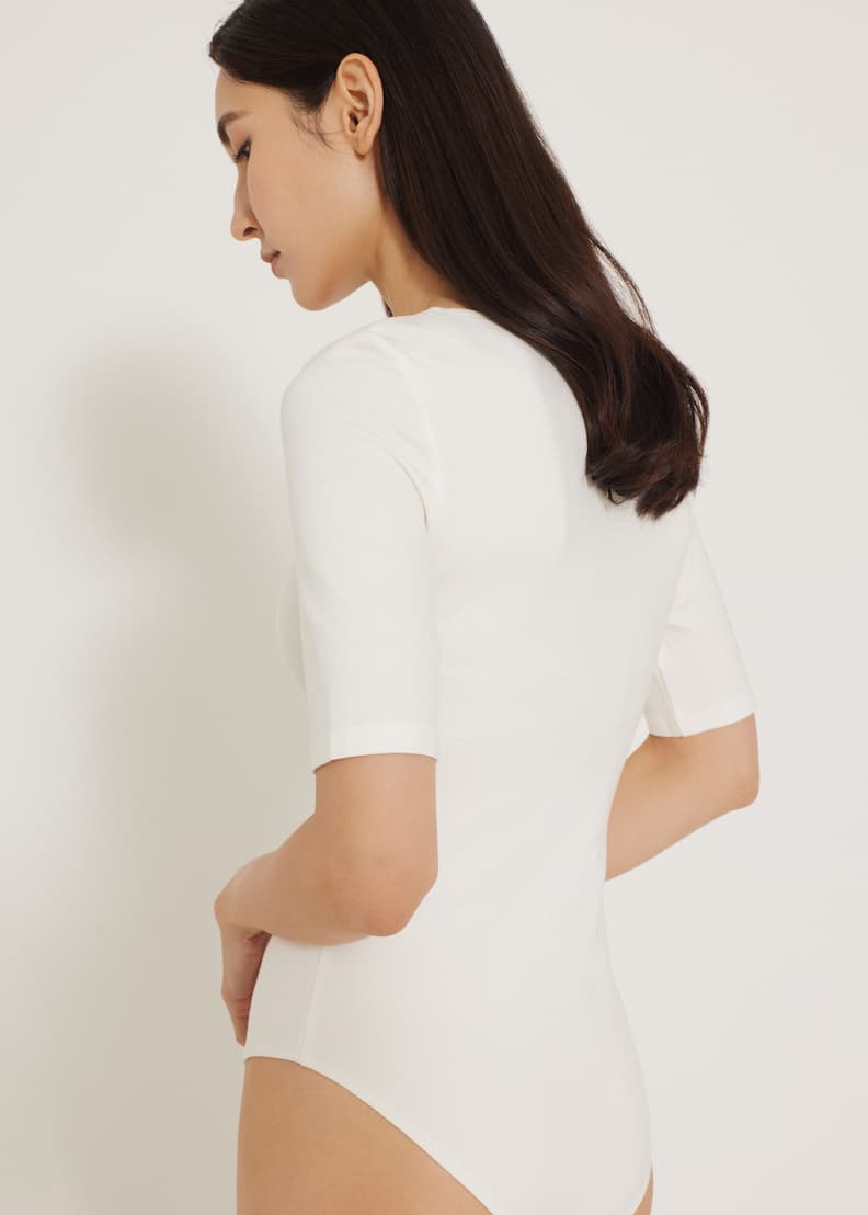 Nesri Square Neck Bodysuit | Love, Bonito US