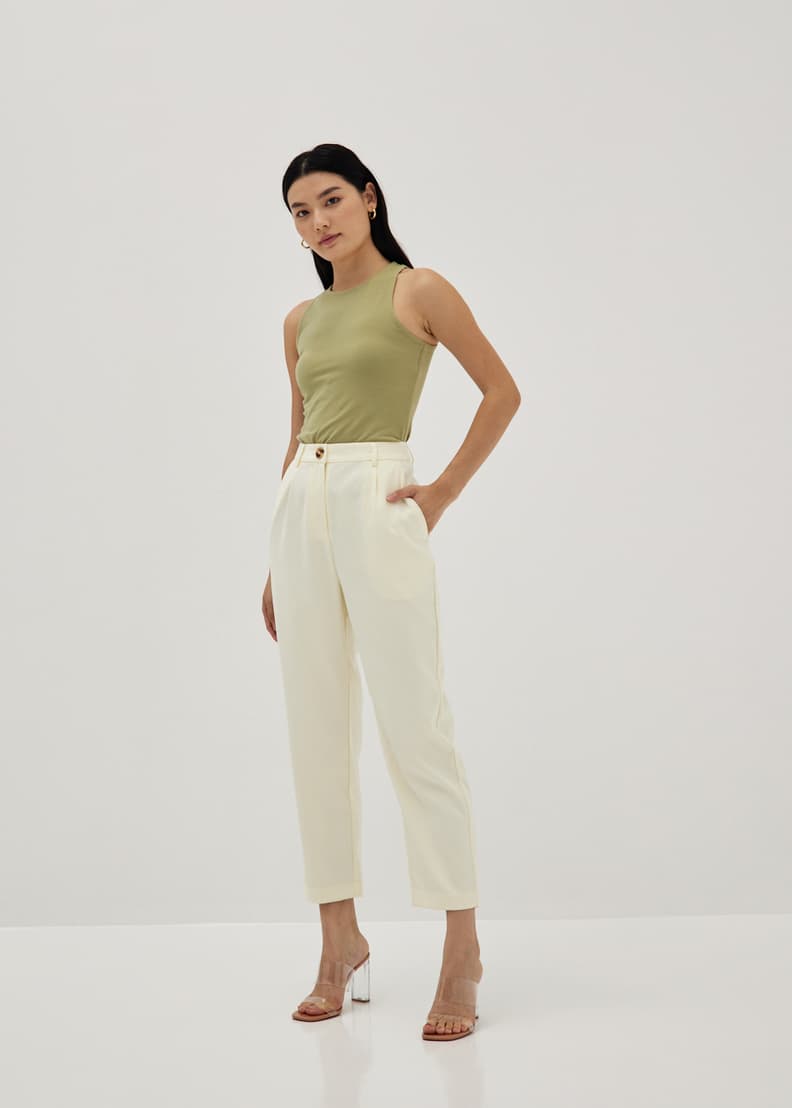 Relaxed fit hotsell cropped pants