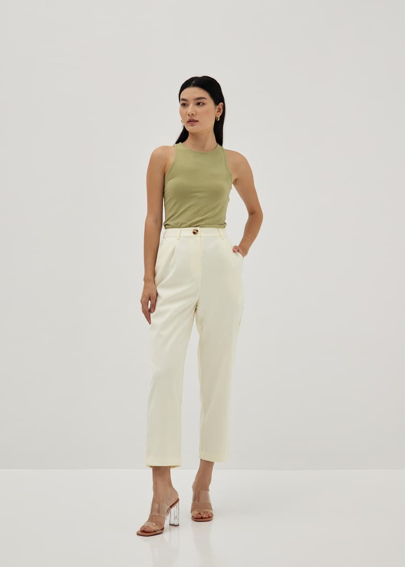 Relaxed fit hotsell cropped pants
