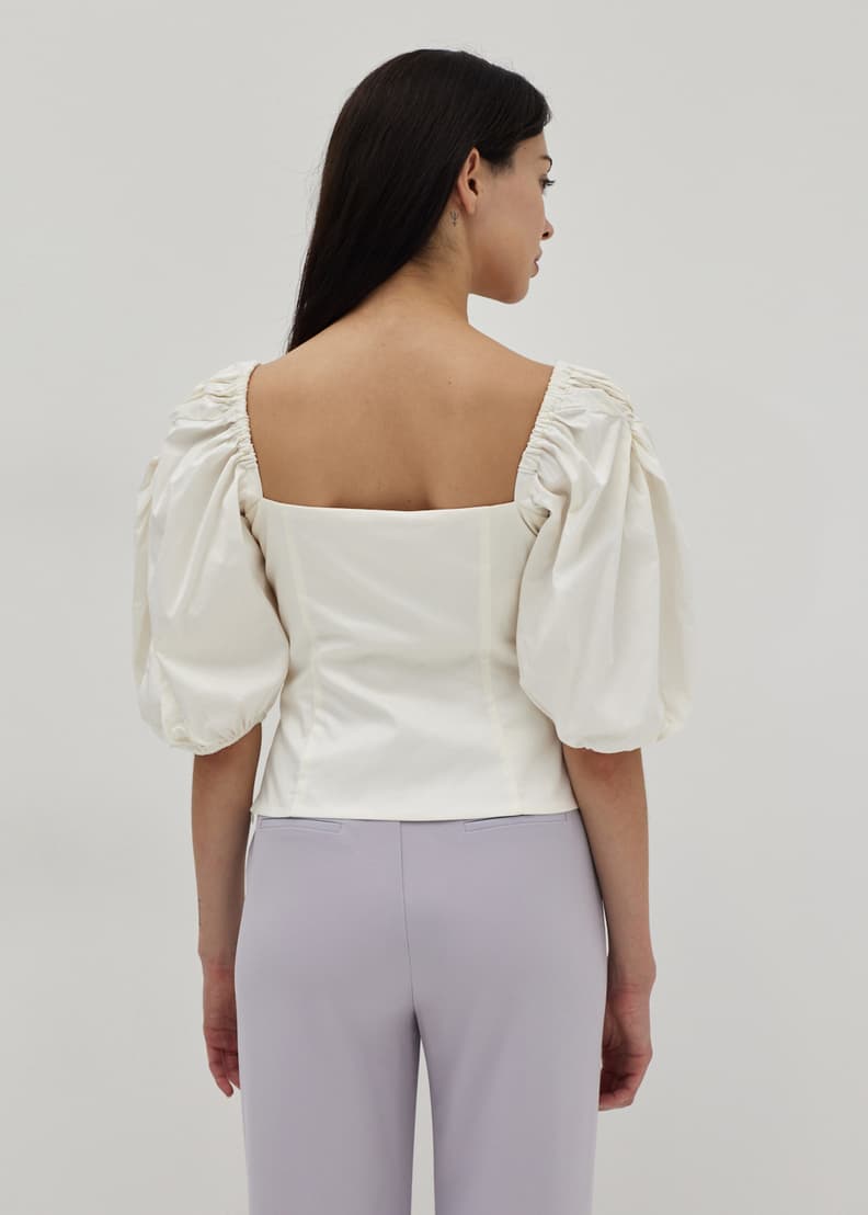 Huge puff sleeve discount top