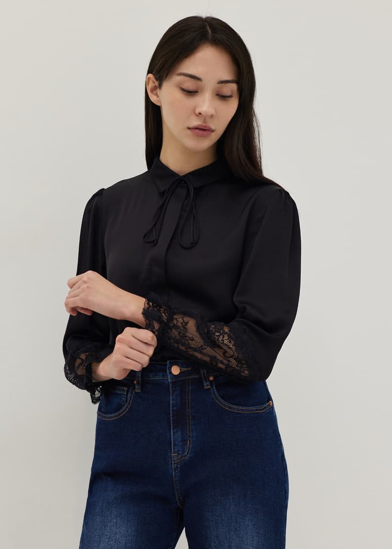 5/23(FRI)21:00-Silky jacquard blouse 即納 | Bluelea