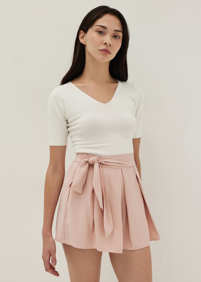 Shorts that look like top a skirt in the front