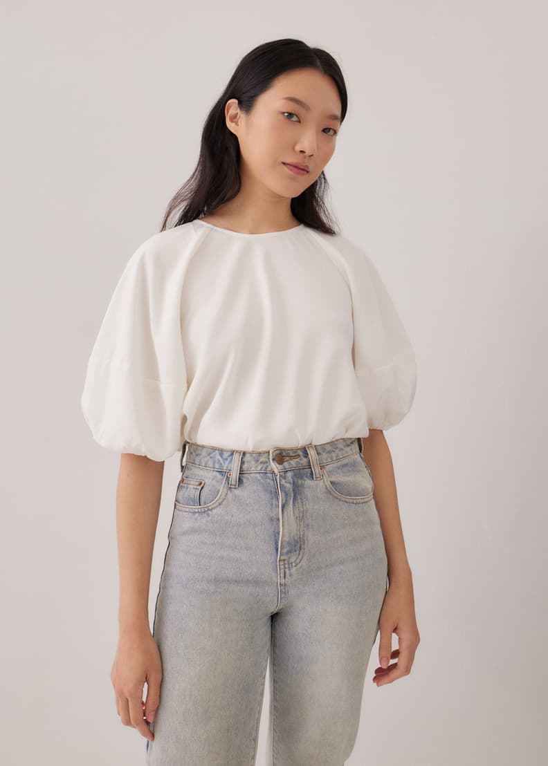 【美品⠀】LANTERN SLEEVE BLOUSE アイボリー Jastine Lantern Sleeve Blouse | Love, Bonito US