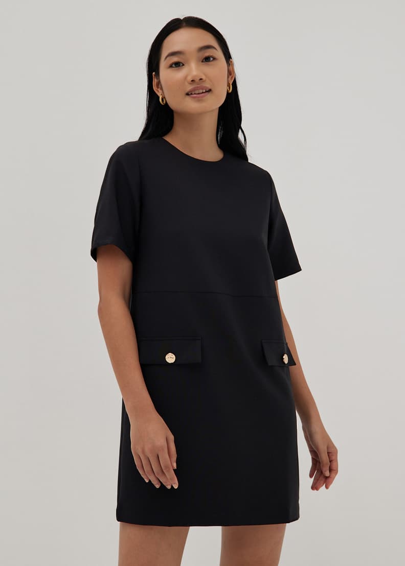 Black shift dress with pockets hotsell