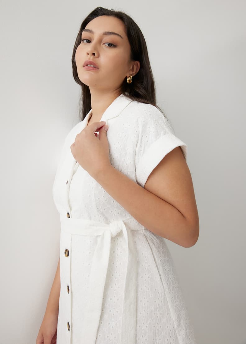 Plus size white discount shirt dress with collar