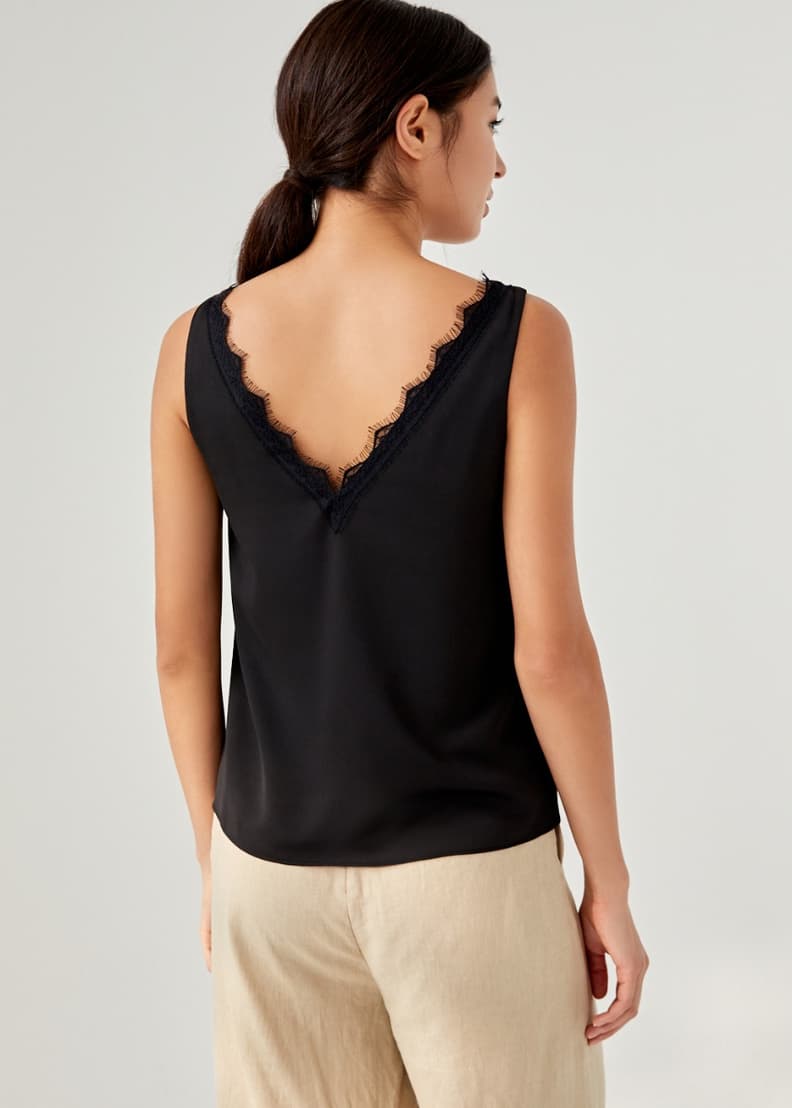 Elegant shop lace camisole