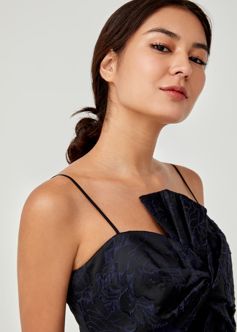 Joplin Padded Knot Front Crop Top | Love, Bonito HK