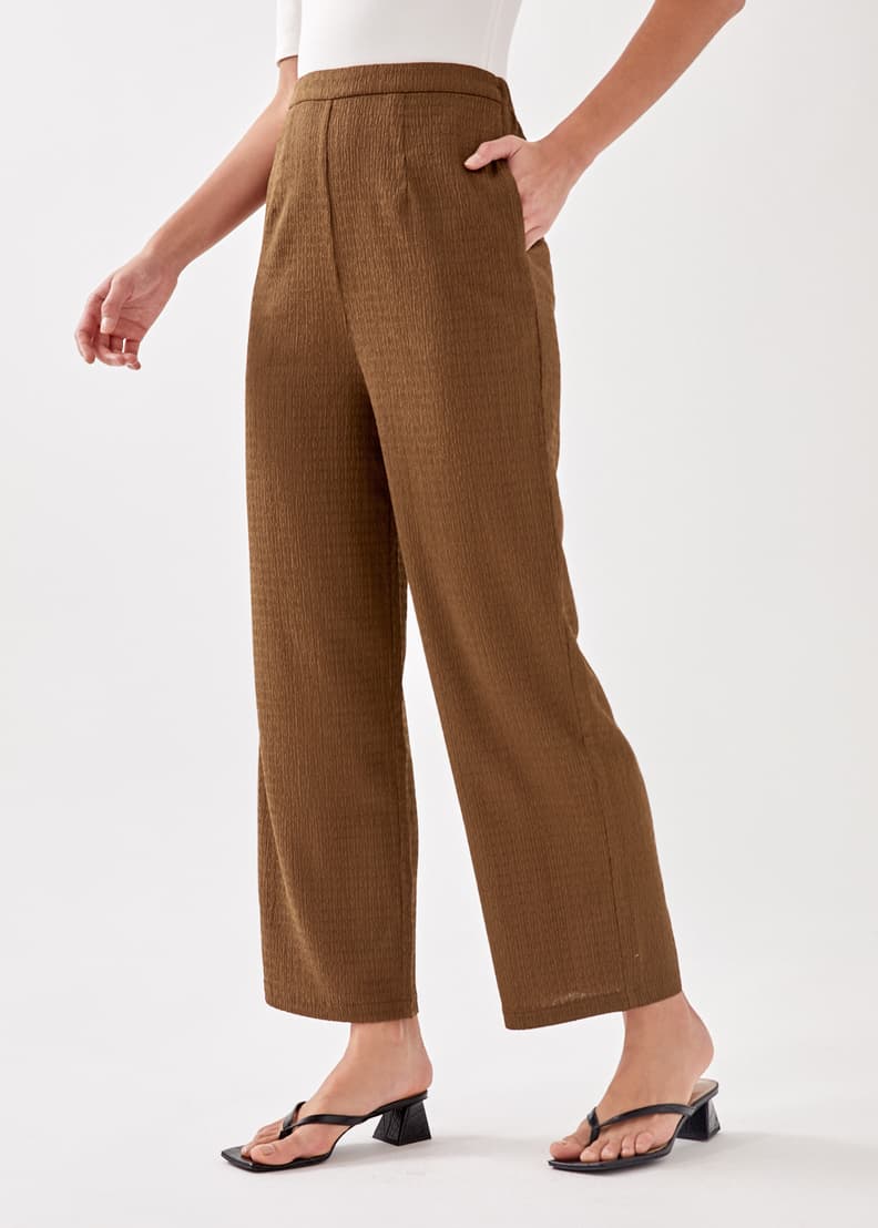 Relaxed capris on sale