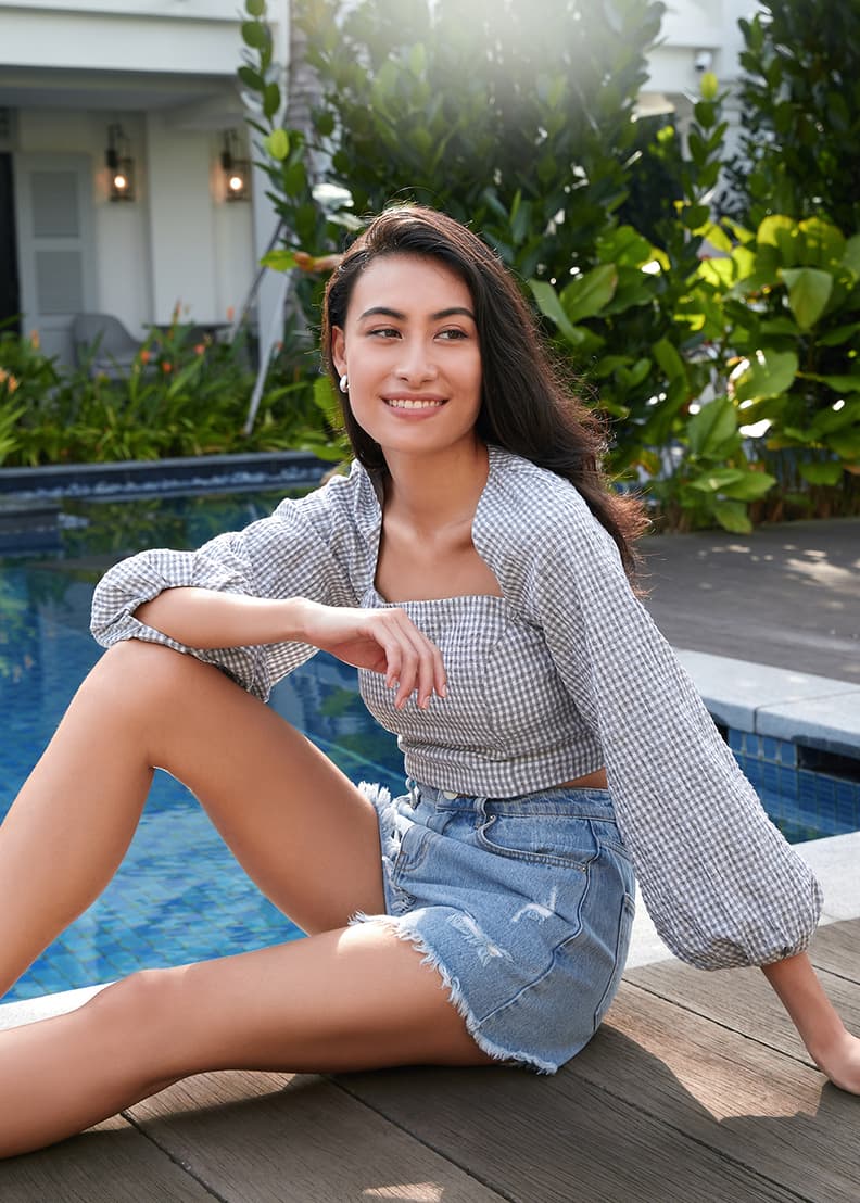 Fray hem shorts 2025