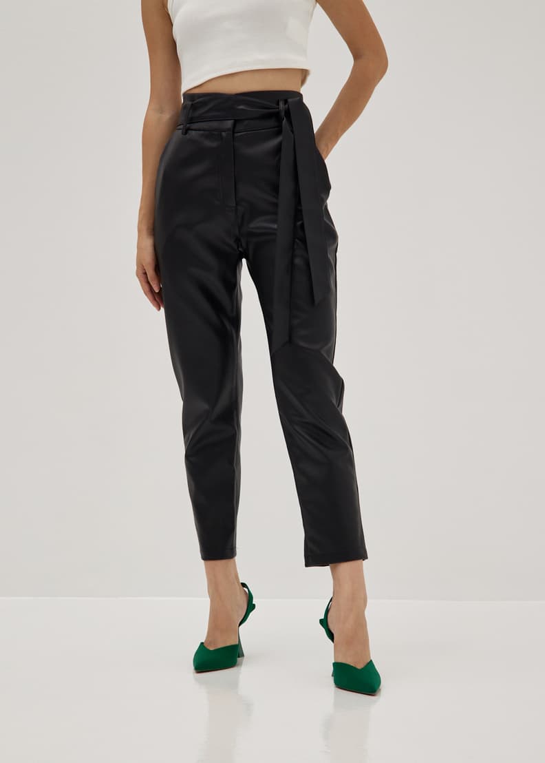Black peg 2025 leg trousers