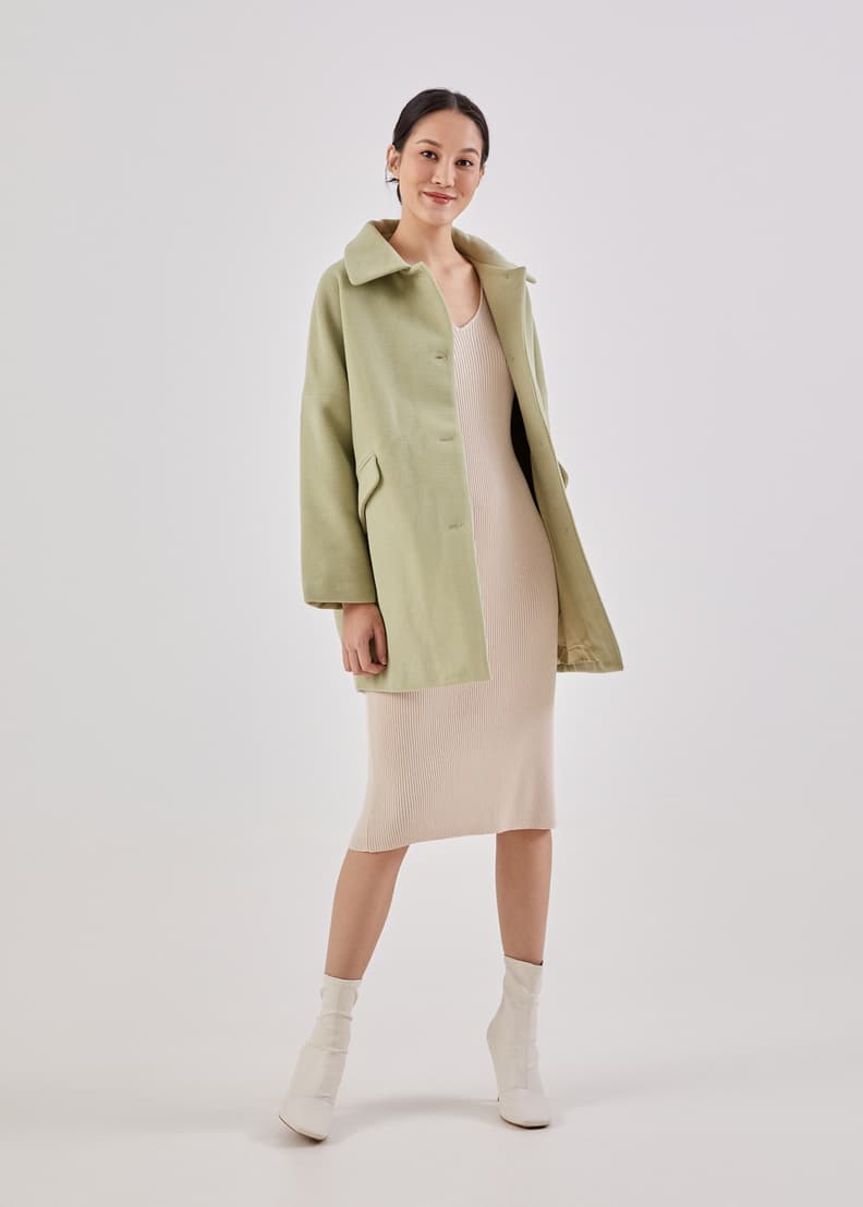 Patch pocket car clearance coat