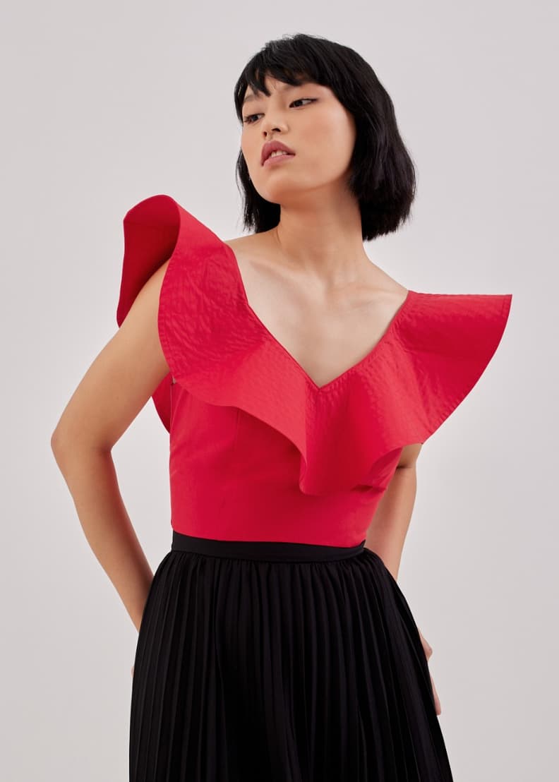 Red ruffle best sale tube top