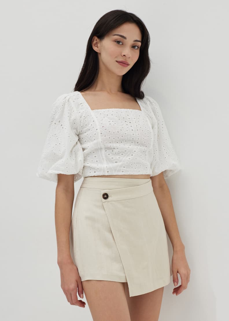 Puff sleeve deals broderie top