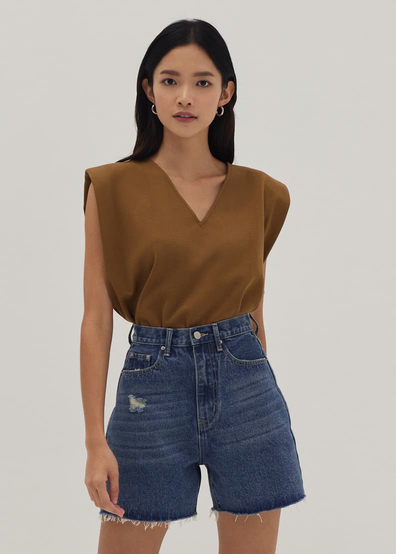 Fray deals hem shorts