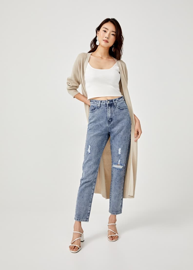 Frayed sales mom jeans