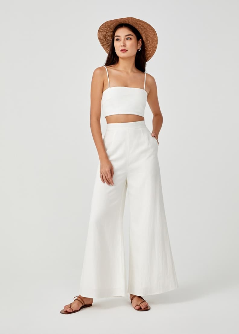 Petite hot sale flowy pants