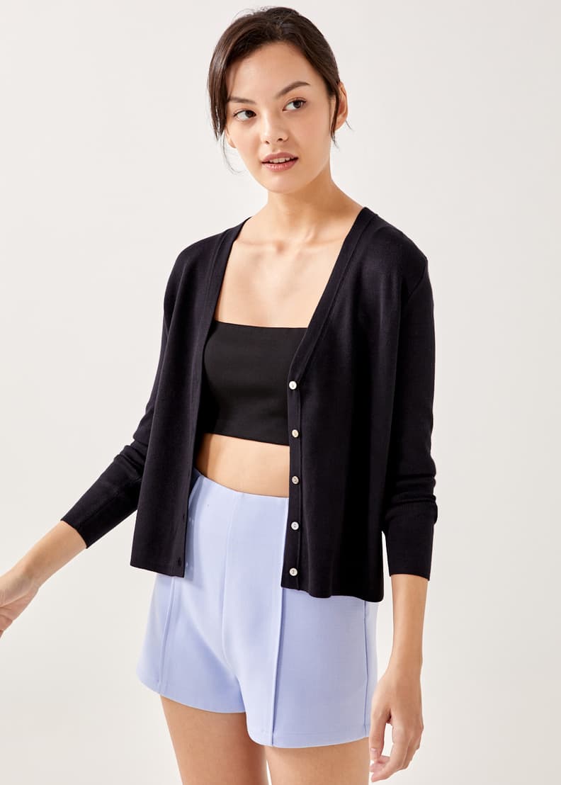 Nice cardigans store