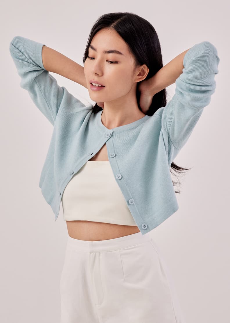 Cropped button down cardigan online