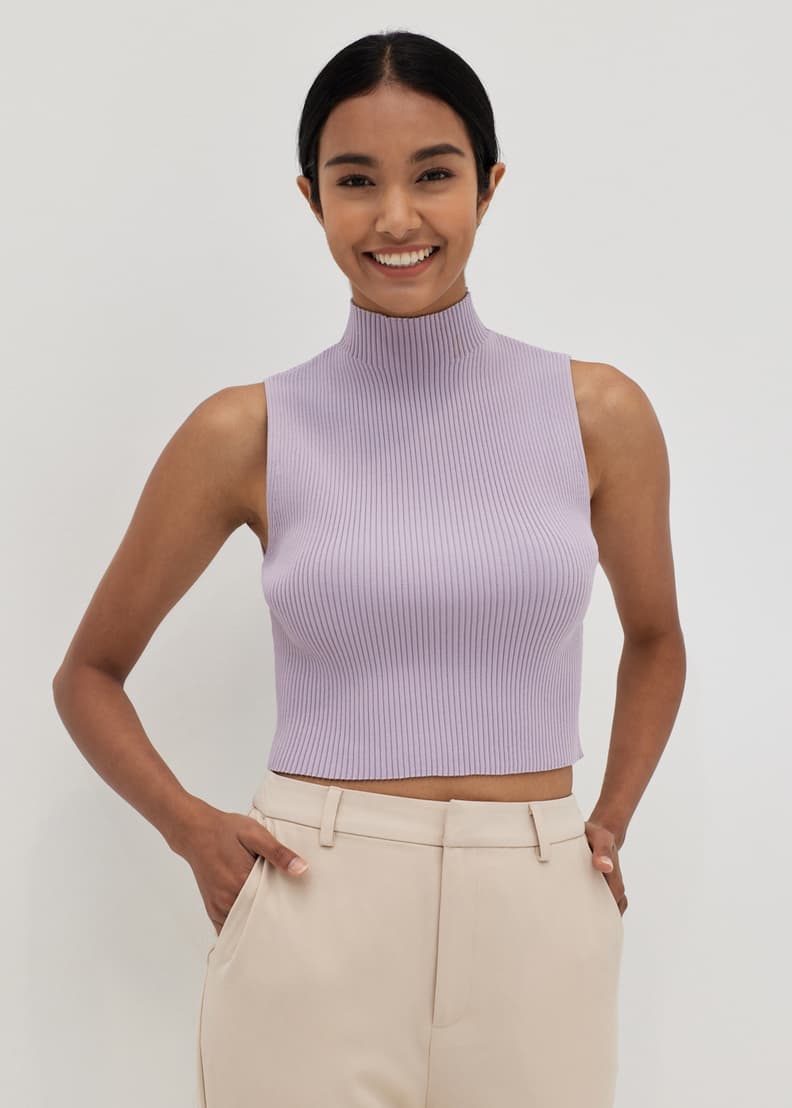 High neck outlet sleeveless knit top