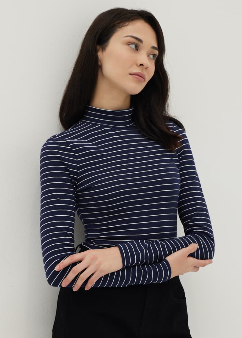 Striped turtleneck hot sale tee