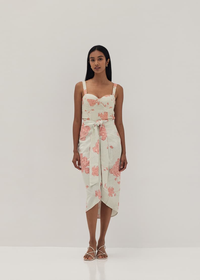 花花⭐︎試着のみ新品！code bustier Janet Padded Bustier Top in Prosperous Blooms | Love, Bonito SG