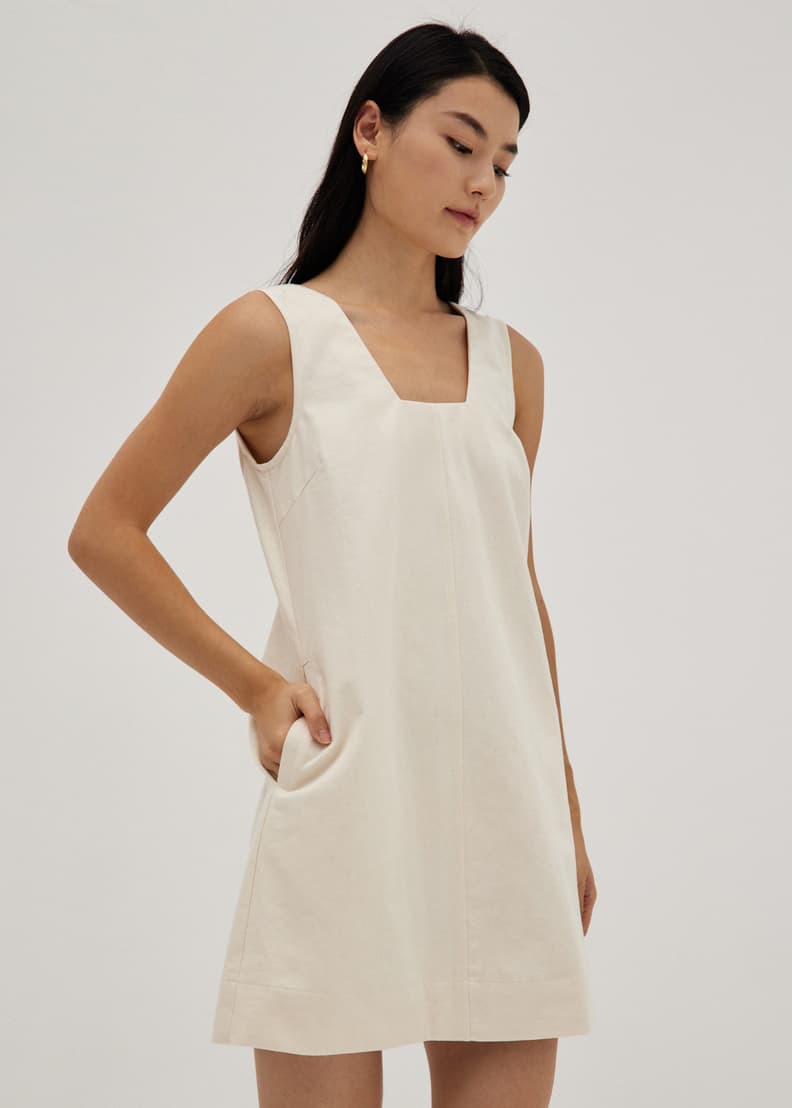Square neck shift dress 2025