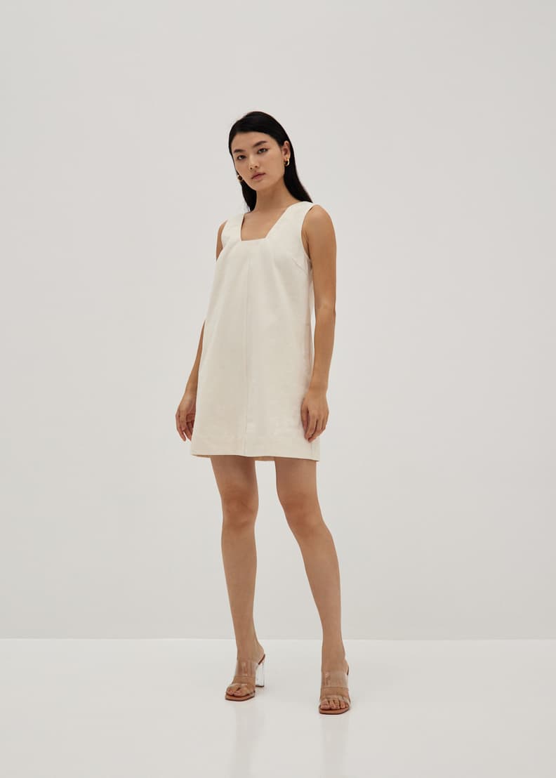 Square neck deals shift dress