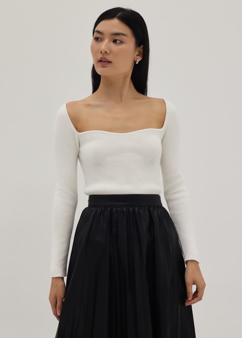 Love bonito cheap knit top