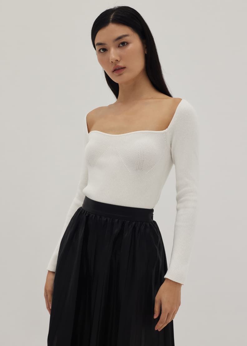 Love bonito cheap knit top