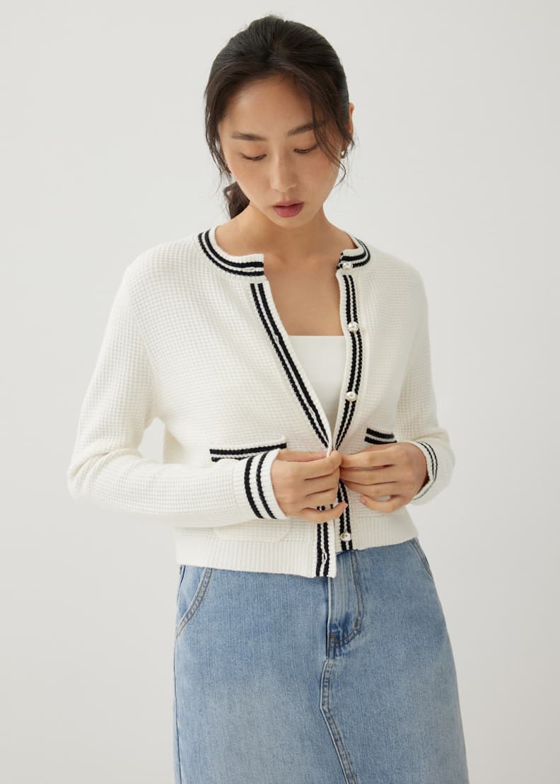Textured knit cardigan top