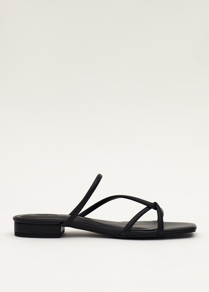 Cute black strappy sandals sales